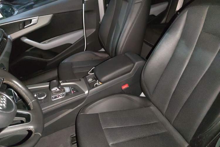 Used Audi A4L 2017 Plus 40 TFSI Ambition Model Left Front Seat