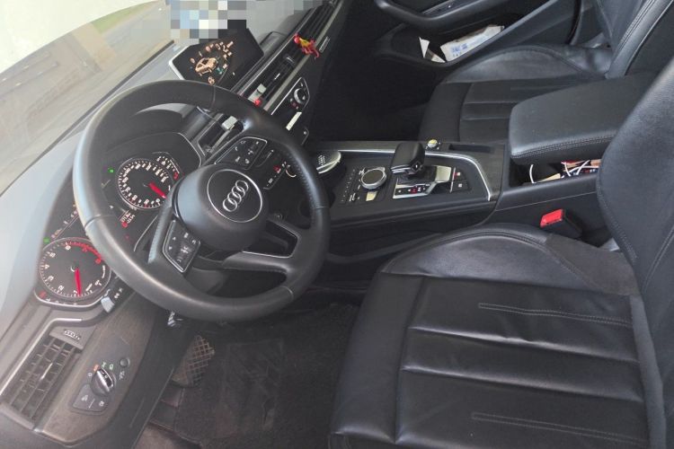 Used Audi A4L 2017 Plus 40 TFSI Fashion Model Left Front Seat