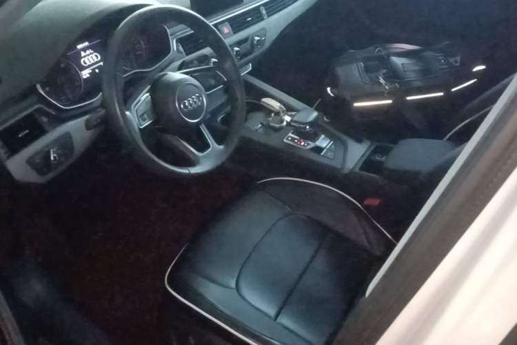 Used Audi A4L 2017 Plus 40 TFSI Ambition Model Left Front Seat