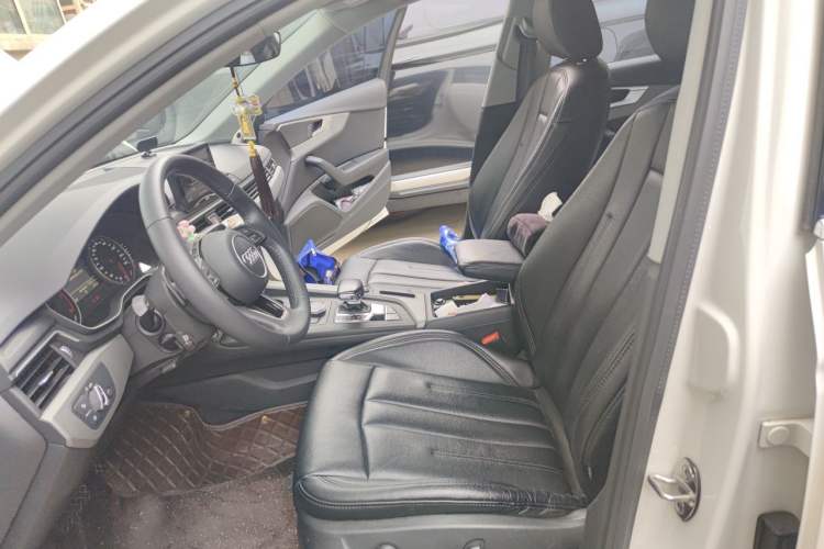 Used Audi A4L 2017 Plus 40 TFSI Ambition Model Left Front Seat