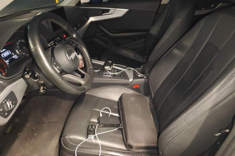 Used Audi A4L 2017 40 TFSI Fashion Model Left Front Seat