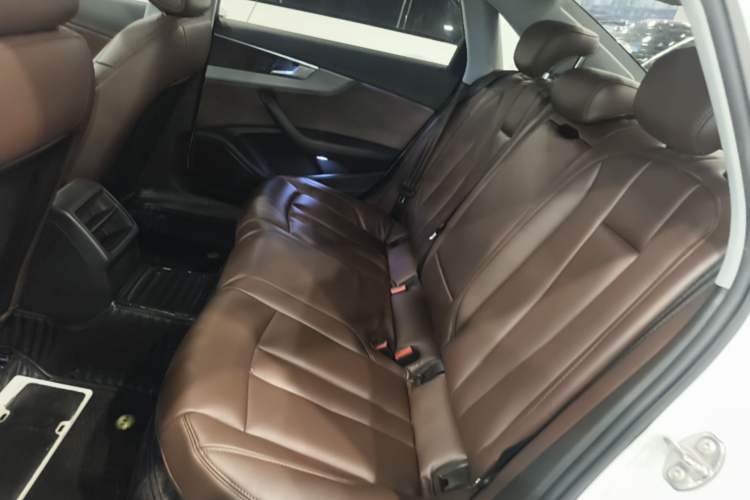 Used Audi A4L 2017 40 TFSI Ambition Edition Left Rear Seat