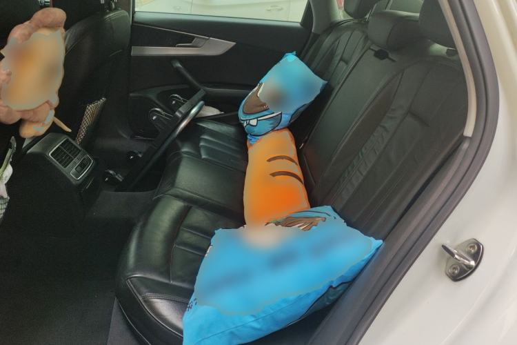 Used Audi A4L 2017 40 TFSI Fashion Model Left Rear Seat