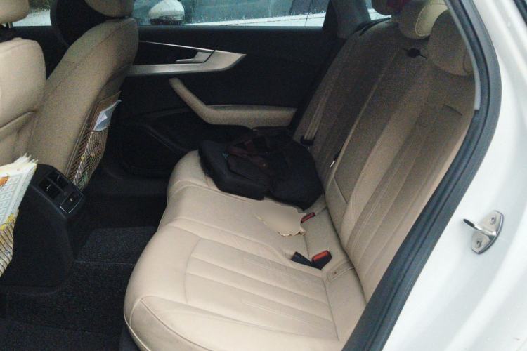 Used Audi A4L 2017 40 TFSI Fashion Model Left Rear Seat