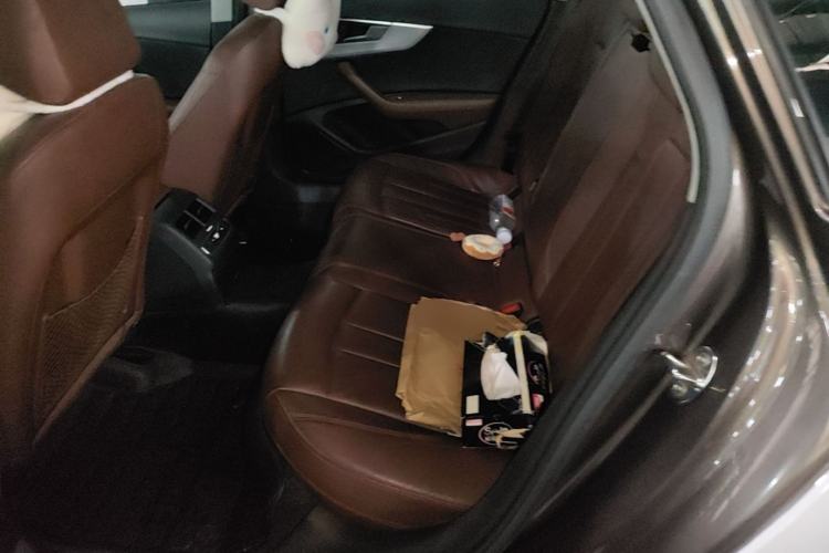 Used Audi A4L 2017 40 TFSI Fashion Model Left Rear Seat