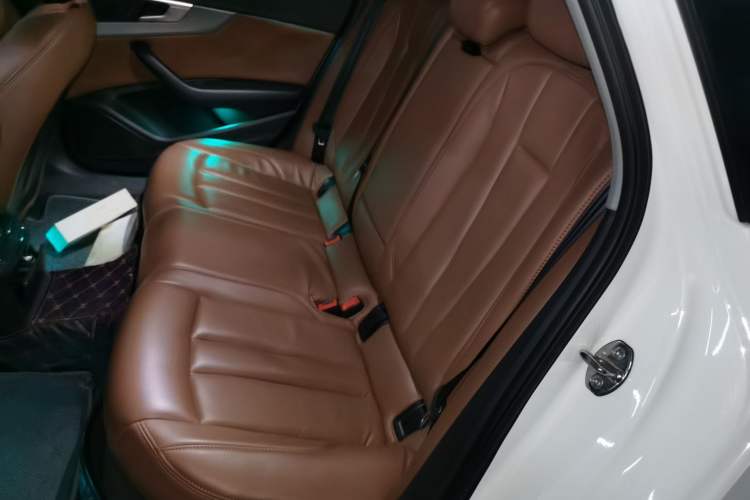 Used Audi A4L 2017 40 TFSI Ambition Edition Left Rear Seat