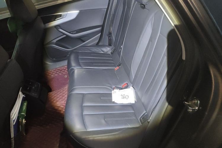 Used Audi A4L 2017 40 TFSI Fashion Model Left Rear Seat
