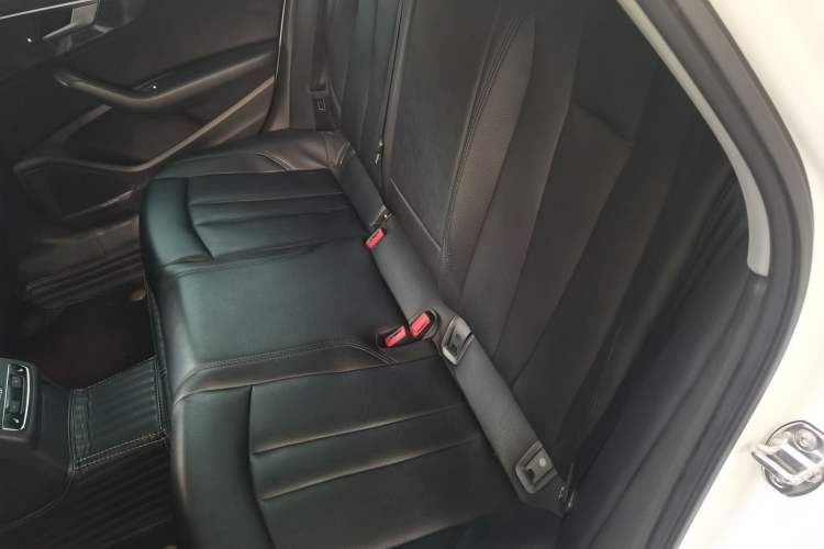 Used Audi A4L 2017 Plus 40 TFSI Ambition Model Left Rear Seat