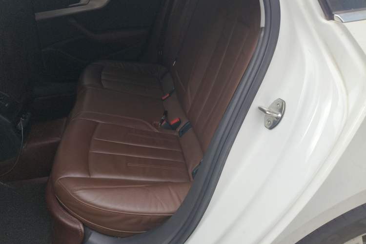 Used Audi A4L 2017 Plus 40 TFSI Ambition Model Left Rear Seat