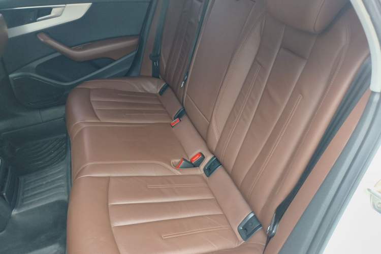 Used Audi A4L 2017 45 TFSI quattro Style Edition Left Rear Seat