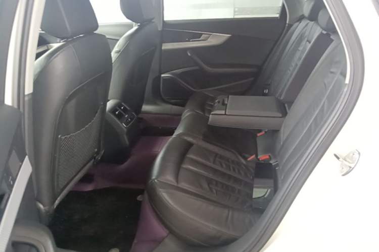 Used Audi A4L 2017 40 TFSI Fashion Model Left Rear Seat