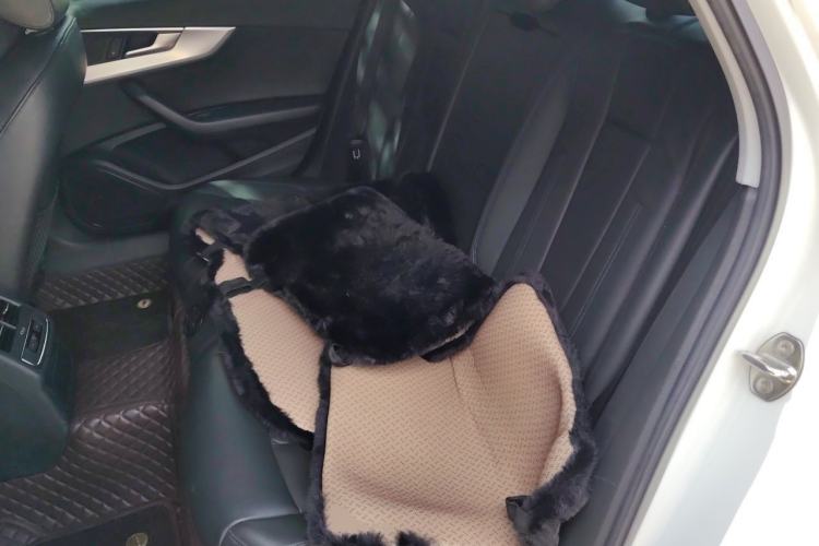 Used Audi A4L 2017 Plus 40 TFSI Fashion Model Left Rear Seat
