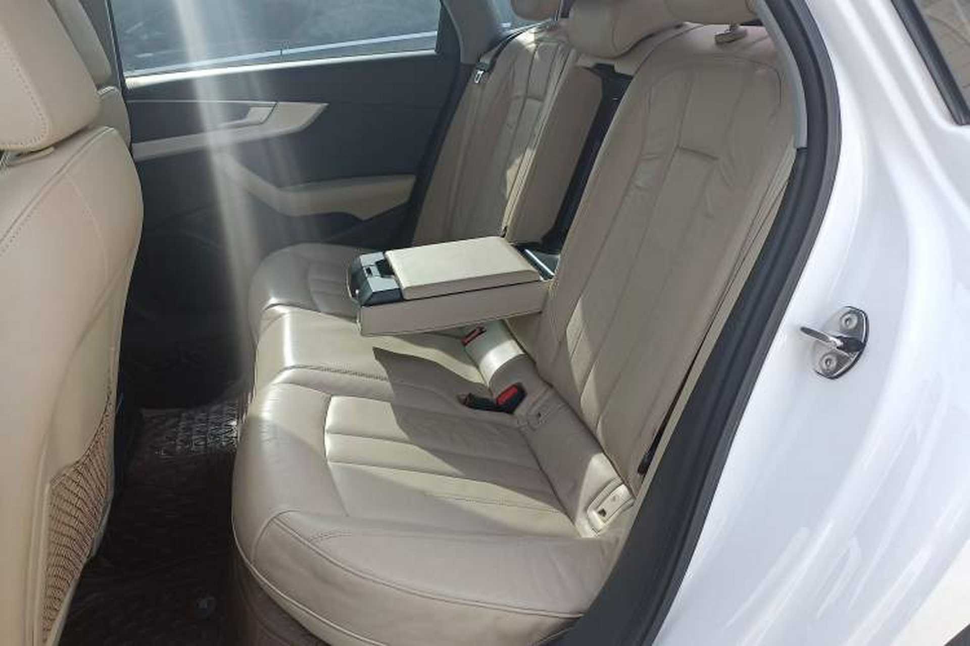 Used Audi A4L 2017 Plus 40 TFSI Fashion Model Left Rear Seat