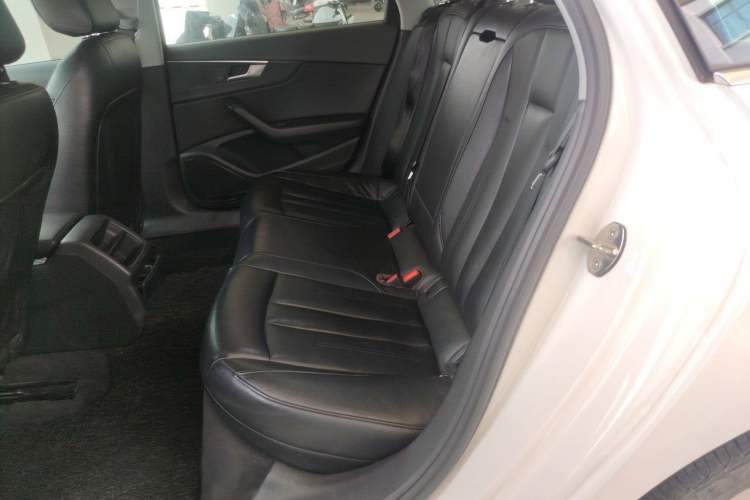 Used Audi A4L 2017 Plus 40 TFSI Ambition Model Left Rear Seat