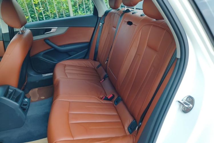Used Audi A4L 2017 Plus 40 TFSI Ambition Model Left Rear Seat
