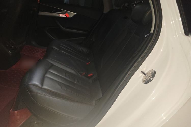 Used Audi A4L 2017 Plus 40 TFSI Fashion Model Left Rear Seat