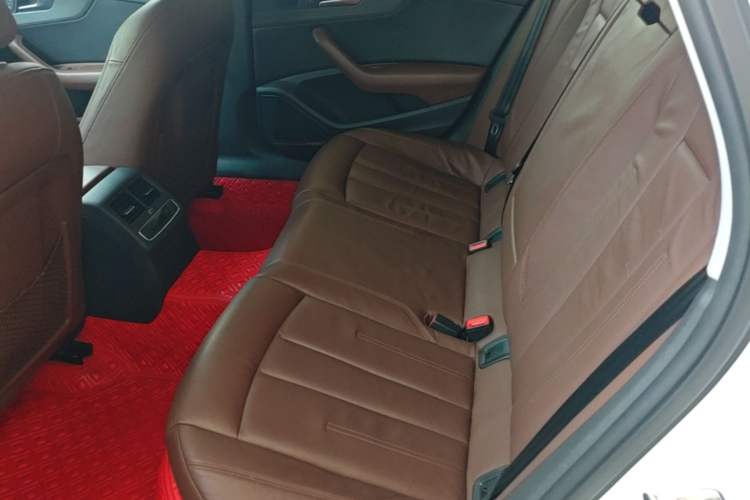 Used Audi A4L 2017 45 TFSI quattro Style Edition Left Rear Seat