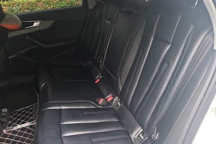 Used Audi A4L 2017 Plus 40 TFSI Ambition Model Left Rear Seat