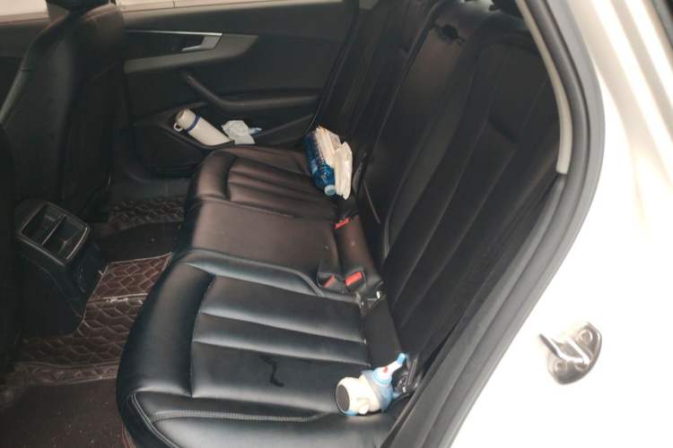 Used Audi A4L 2017 Plus 40 TFSI Ambition Model Left Rear Seat