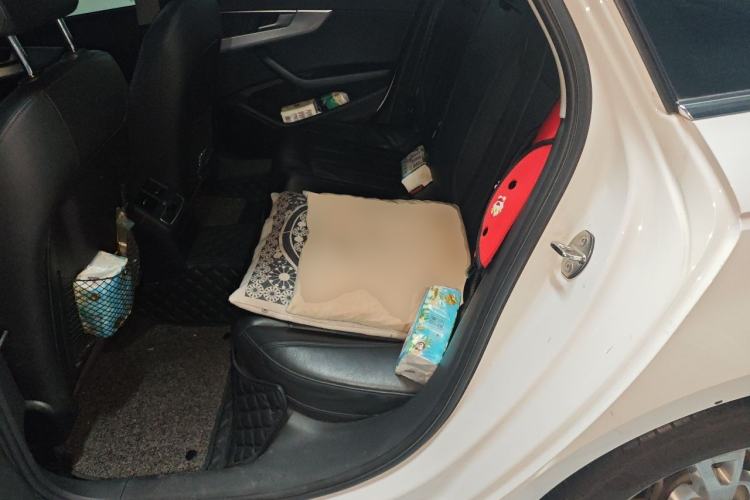 Used Audi A4L 2017 40 TFSI Fashion Model Left Rear Seat