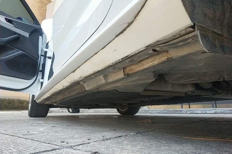 Used Audi A4L 2017 Plus 40 TFSI Ambition Model Left Side Sill