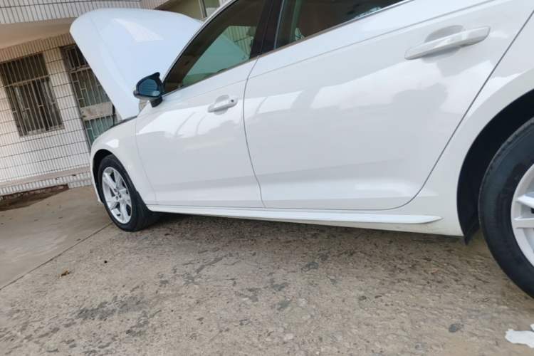 Used Audi A4L 2017 Plus 40 TFSI Ambition Model Left Side Sill