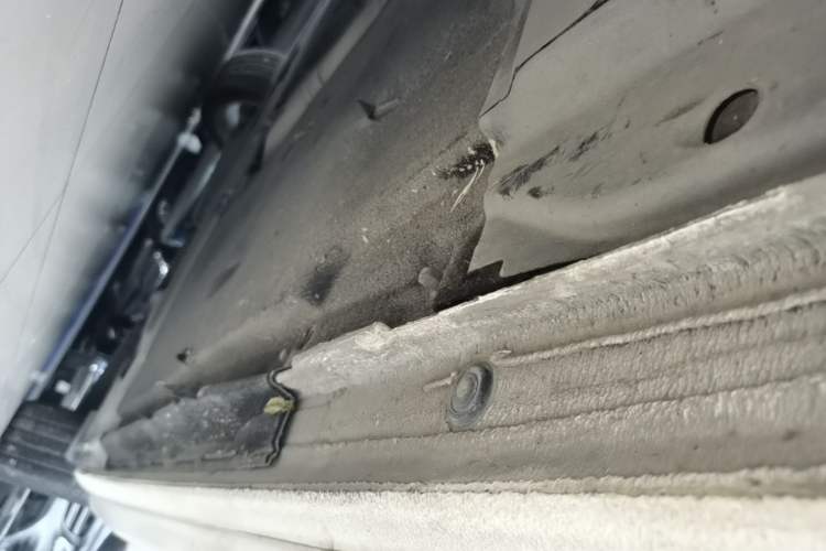 Used Audi A4L 2017 40 TFSI Style Edition Left Side Sill