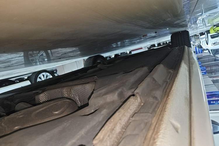Used Audi A4L 2017 40 TFSI Ambition Edition Left Side Sill