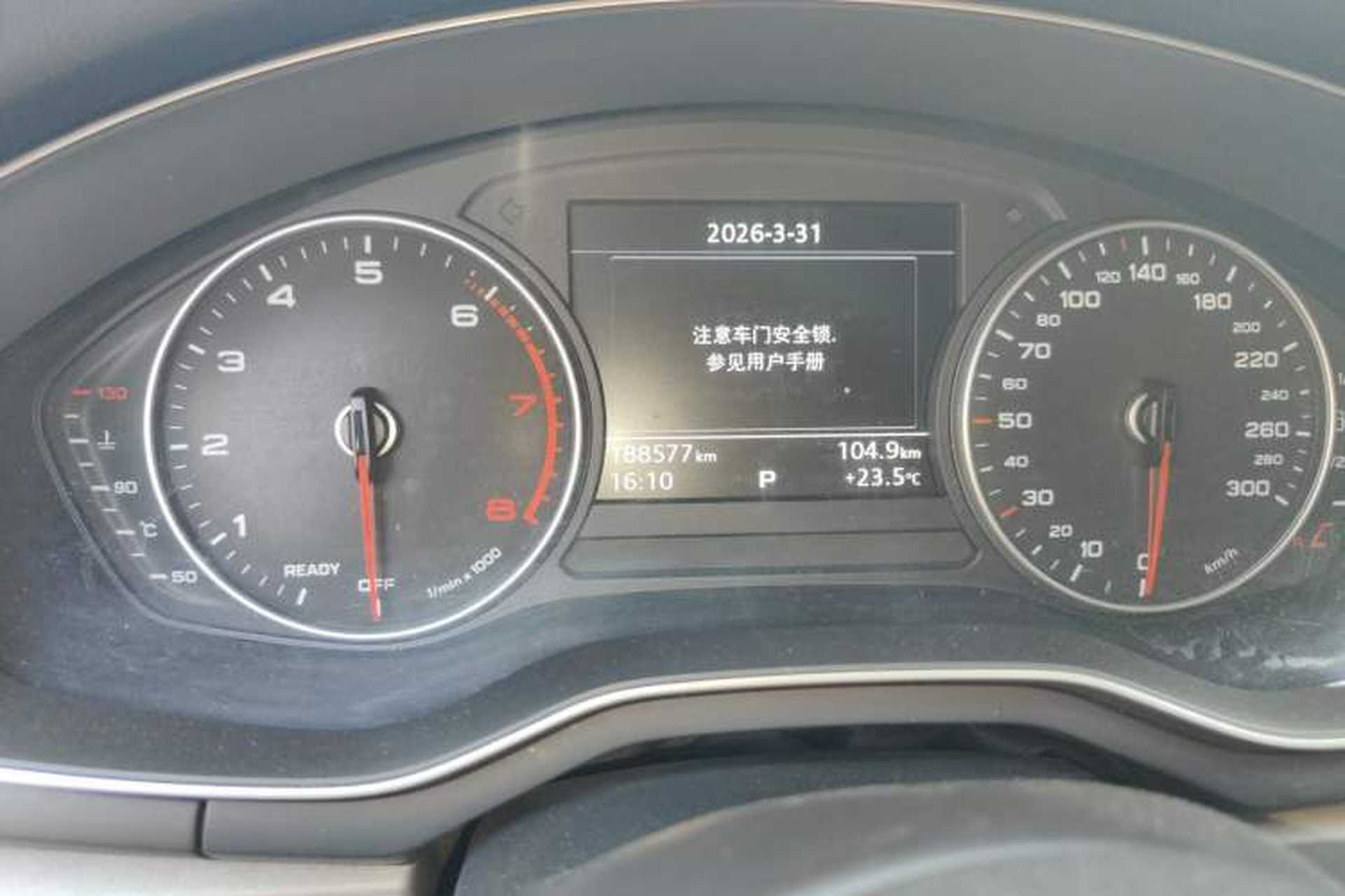 Used Audi A4L 2017 40 TFSI Ambition Edition Odometer Close Up