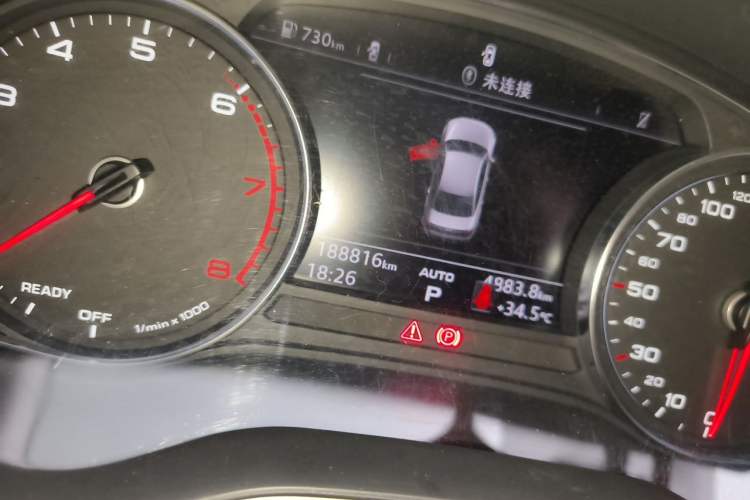 Used Audi A4L 2017 40 TFSI Style Edition Odometer Close Up