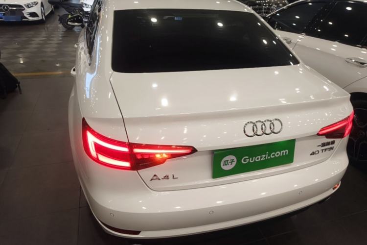 Used Audi A4L 2017 40 TFSI Ambition Edition Rear