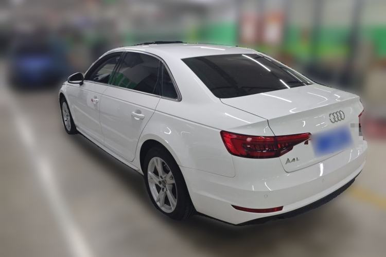 Used Audi A4L 2017 Plus 40 TFSI Ambition Model Rear Left 45 Deg