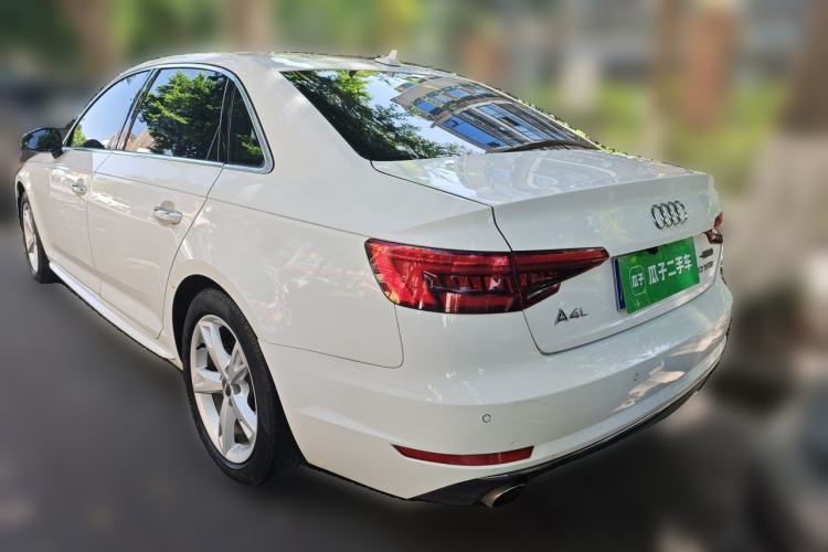 Used Audi A4L 2017 Plus 40 TFSI Fashion Model Rear Left 45 Deg