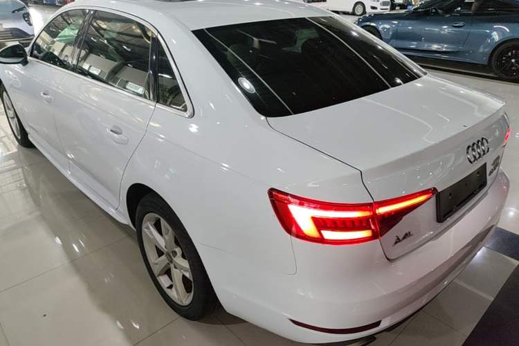 Used Audi A4L 2017 40 TFSI Fashion Model Rear Left 45 Deg