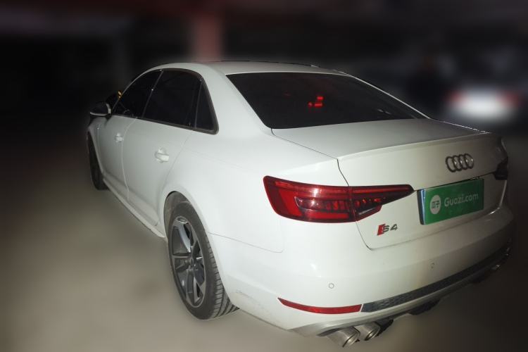 Used Audi A4L 2017 40 TFSI Fashion Model Rear Left 45 Deg