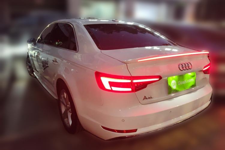 Used Audi A4L 2017 Plus 40 TFSI Fashion Model Rear Left 45 Deg