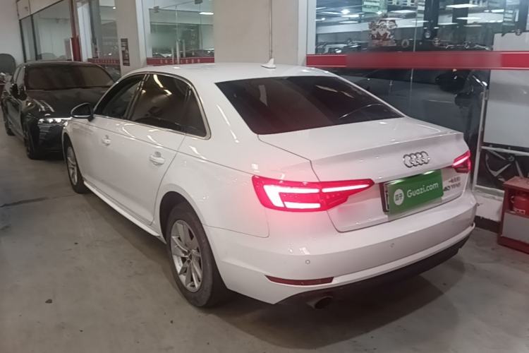 Used Audi A4L 2017 40 TFSI Ambition Edition Rear Left 45 Deg
