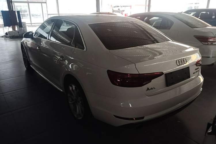 Used Audi A4L 2017 40 TFSI Style Edition Rear Left 45 Deg