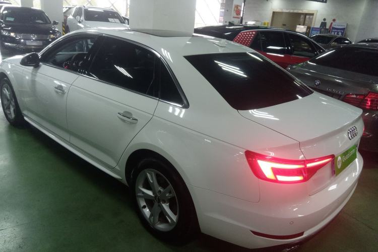 Used Audi A4L 2017 Plus 40 TFSI Fashion Model Rear Left 45 Deg