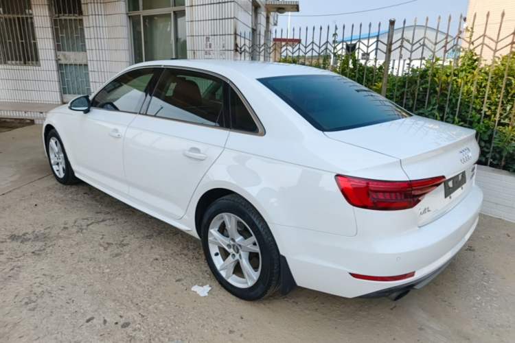 Used Audi A4L 2017 Plus 40 TFSI Ambition Model Rear Left 45 Deg