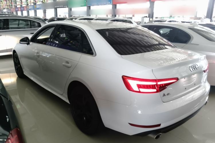 Used Audi A4L 2017 Plus 40 TFSI Ambition Model Rear Left 45 Deg