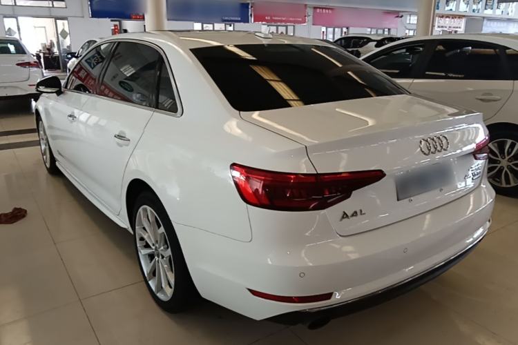 Used Audi A4L 2017 45 TFSI quattro Style Edition Rear Left 45 Deg