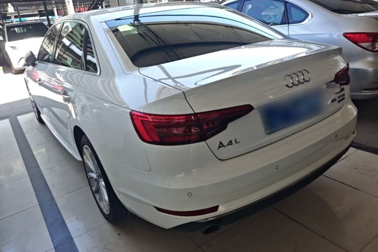 Used Audi A4L 2017 45 TFSI quattro Style Edition Rear Left 45 Deg