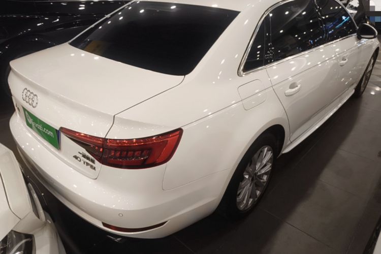 Used Audi A4L 2017 40 TFSI Ambition Edition Rear Right 45 Deg