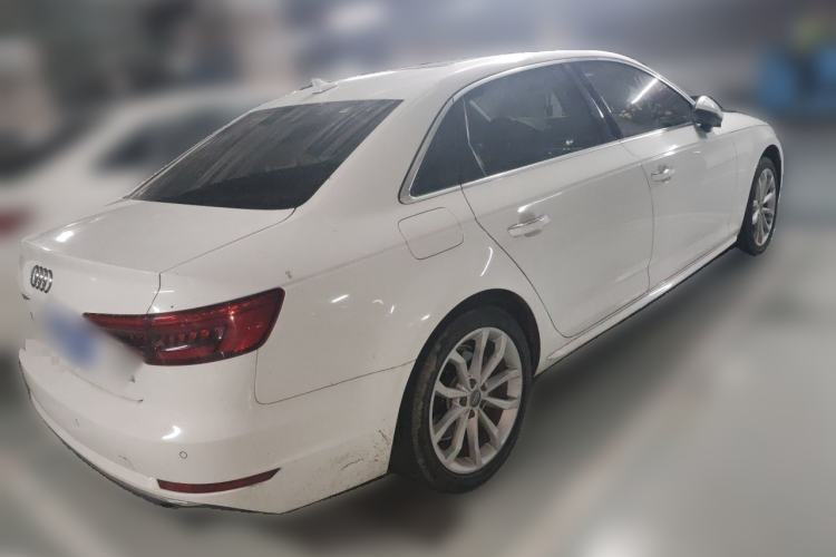 Used Audi A4L 2017 40 TFSI Style Edition Rear Right 45 Deg