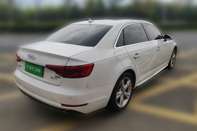 Used Audi A4L 2017 Plus 40 TFSI Fashion Model Rear Right 45 Deg