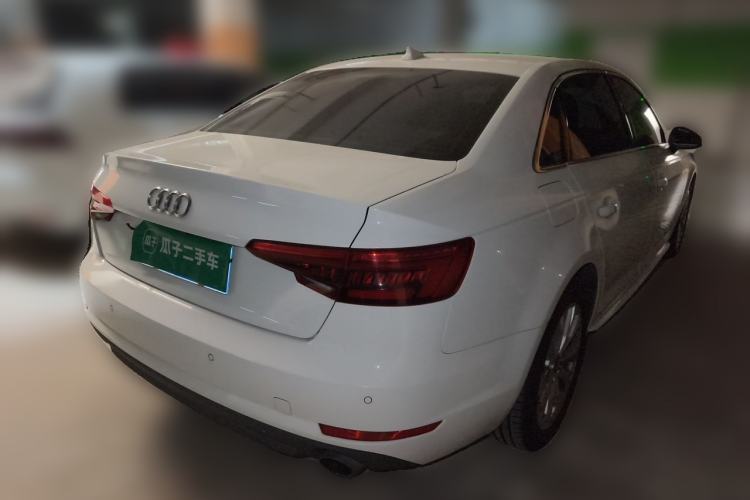 Used Audi A4L 2017 Plus 40 TFSI Ambition Model Rear Right 45 Deg