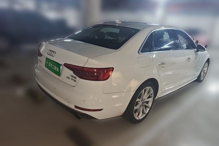 Used Audi A4L 2017 40 TFSI Style Edition Rear Right 45 Deg