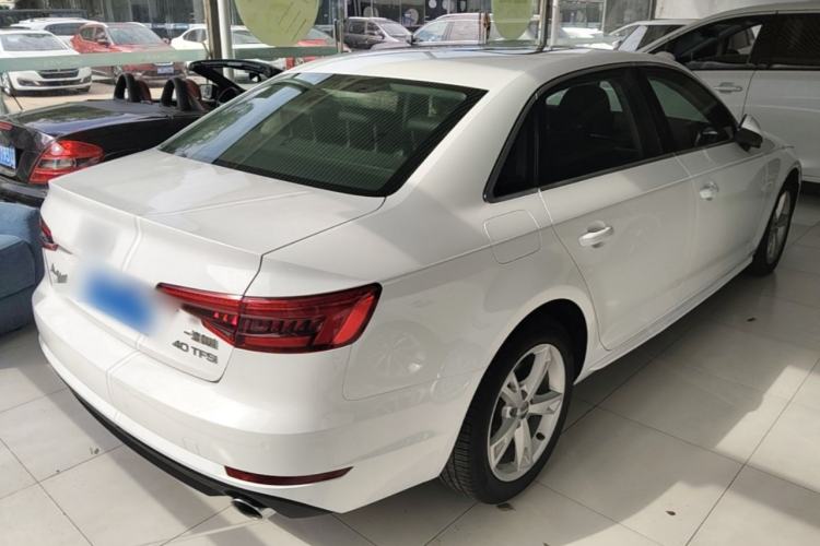 Used Audi A4L 2017 40 TFSI Fashion Model Rear Right 45 Deg