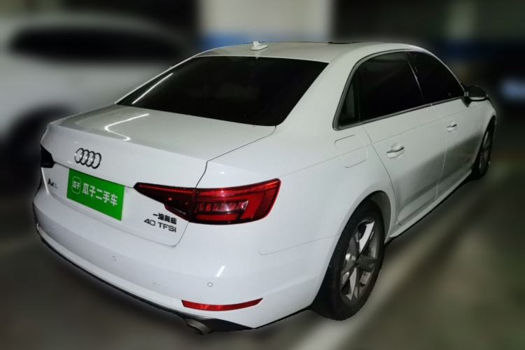 Used Audi A4L 2017 40 TFSI Fashion Model Rear Right 45 Deg
